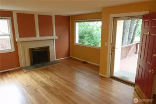 9233 17th Ave NE, Seattle, WA 98115 - Photo 4