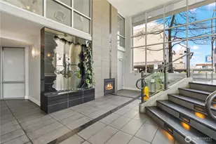699 John St, Seattle, WA 98109 - Photo 24