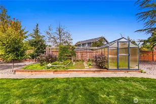 907 130th St E, Tacoma, WA 98445 - Photo 34