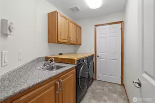 26127 145th Ave SE, Kent, WA 98042 - Photo 26