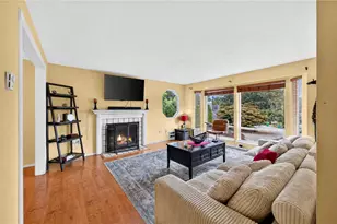 16610 4th Dr SE, Bothell, WA 98012 - Photo 4