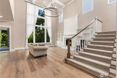 2832 109th Avenue SE, Bellevue, WA 98004 - Photo 4