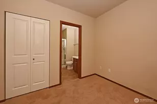 21615 11th Dr SE, Bothell, WA 98021 - Photo 8
