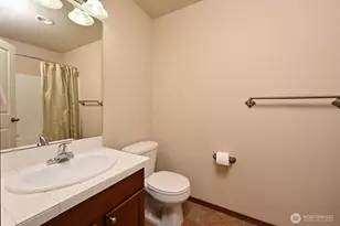 21615 11th Dr SE, Bothell, WA 98021 - Photo 28