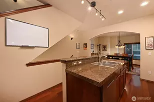 21615 11th Dr SE, Bothell, WA 98021 - Photo 12