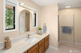 13233 SE 51st Pl, Bellevue, WA 98006 - Photo 28