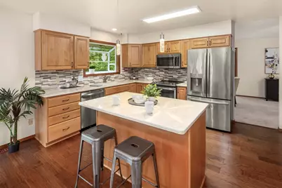 13233 SE 51st Place, Bellevue, WA 98006 - Photo 16