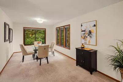 13233 SE 51st Place, Bellevue, WA 98006 - Photo 10