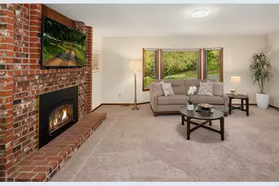 13233 SE 51st Place, Bellevue, WA 98006 - Photo 8