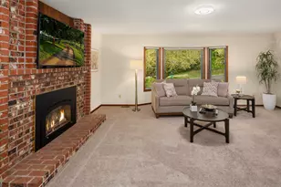 13233 SE 51st Pl, Bellevue, WA 98006 - Photo 8