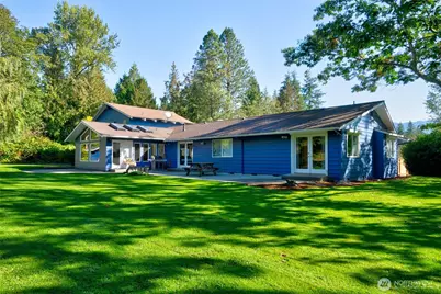 16674 Mountain View Road, Mount Vernon, WA 98274 - Photo 4