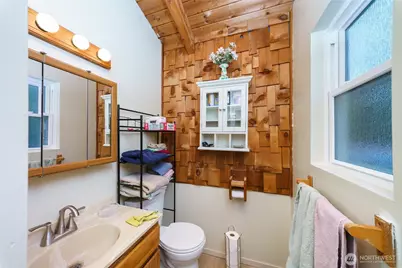 16674 Mountain View Road, Mount Vernon, WA 98274 - Photo 24