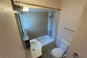 1409 NW 54th St, Seattle, WA 98107 - Photo 8