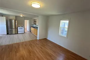 1409 NW 54th St, Seattle, WA 98107 - Photo 4