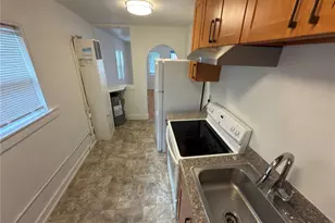 1409 NW 54th St, Seattle, WA 98107 - Photo 14