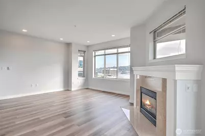 1000 Aurora Avenue N #509, Seattle, WA 98109 - Photo 6