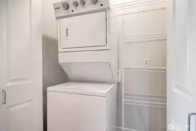 1000 Aurora Avenue N #509, Seattle, WA 98109 - Photo 18