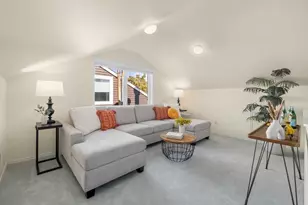 317 27th Ave E, Seattle, WA 98112 - Photo 6
