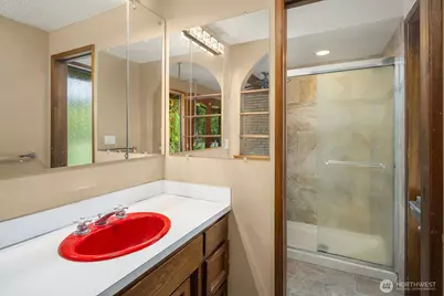 21805 SE 4th Street, Sammamish, WA 98074 - Photo 18