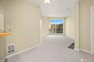 1525 NW 57th St, Seattle, WA 98107 - Photo 2