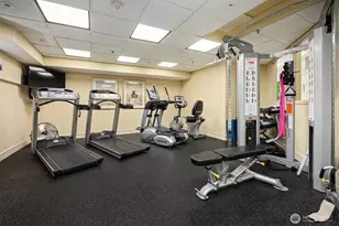 1525 NW 57th St, Seattle, WA 98107 - Photo 14