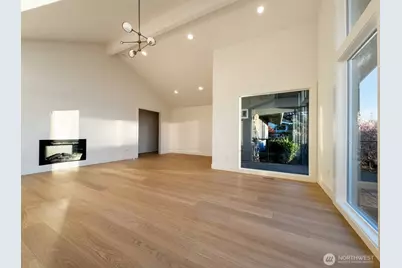 14000 Somerset Blvd SE, Bellevue, WA 98006 - Photo 10