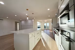 14000 Somerset Blvd SE, Bellevue, WA 98006 - Photo 22