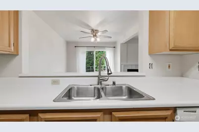 927 132nd Street SW #F5, Everett, WA 98204 - Photo 12