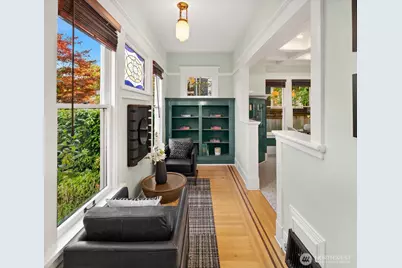 1154 18th Avenue E, Seattle, WA 98112 - Photo 14