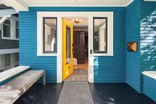 1154 18th Ave E, Seattle, WA 98112 - Photo 2