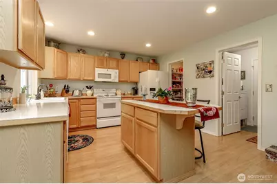 2309 28th Court SE, Auburn, WA 98002 - Photo 12
