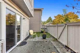 16918 Cobblestone Dr, Lynnwood, WA 98037 - Photo 28