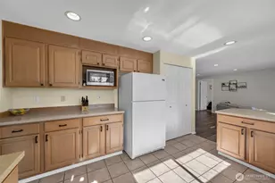 4853 S Morgan St, Seattle, WA 98118 - Photo 14