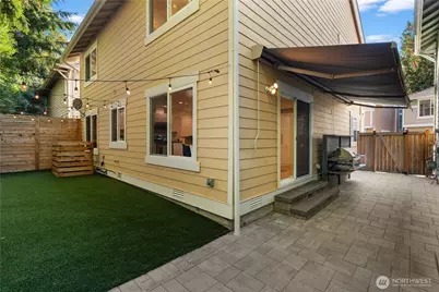 11212 122nd Lane NE #7, Kirkland, WA 98033 - Photo 12