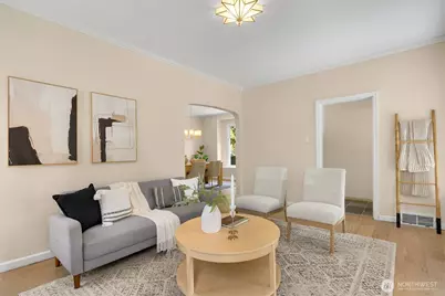 940 N 76th Street, Seattle, WA 98103 - Photo 14