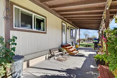 10748 Hwy 28 W, Quincy, WA 98848 - Photo 2