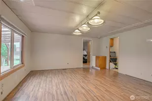 20701 92nd St E, Bonney Lake, WA 98391 - Photo 6