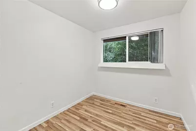 11018 27th Avenue NE, Seattle, WA 98125 - Photo 18