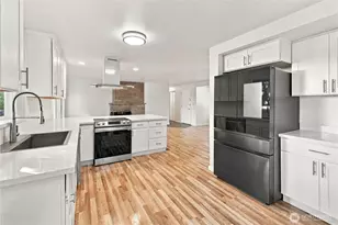 11018 27th Ave NE, Seattle, WA 98125 - Photo 10