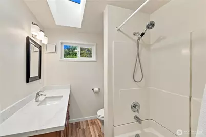 11018 27th Avenue NE, Seattle, WA 98125 - Photo 20