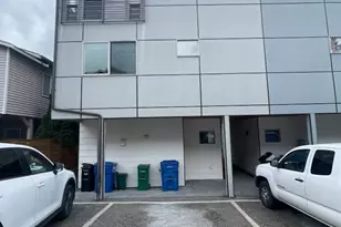 8527 Interlake Ave N, Seattle, WA 98103 - Photo 28