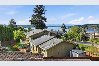 1307 N 32nd Street, Renton, WA 98056 - Photo 2