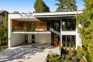 10234 NE 20th Pl, Bellevue, WA 98004 - Photo 2