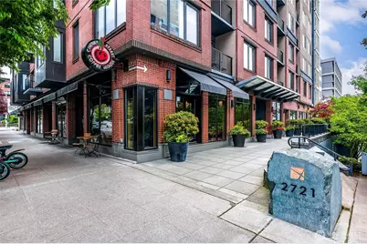 2721 1st Avenue #604, Seattle, WA 98121 - Photo 2