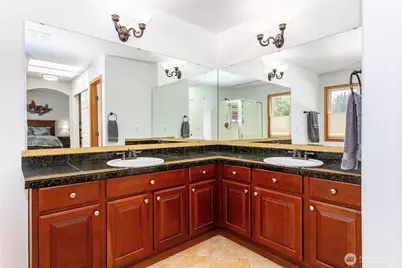18103 SE 247th Street, Covington, WA 98042 - Photo 18