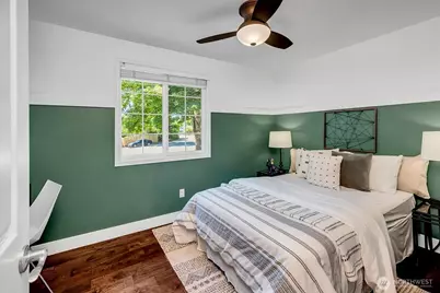 11918 NE 159th Street, Bothell, WA 98011 - Photo 16