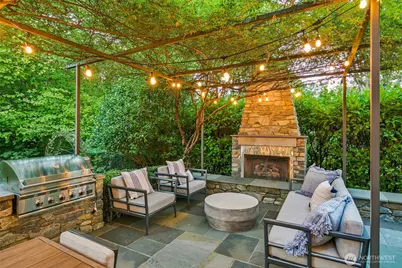 1905 33rd Avenue S, Seattle, WA 98144 - Photo 38