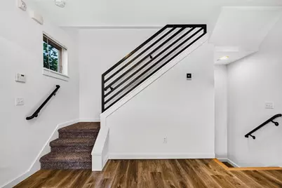 1214 N Northgate Way, Seattle, WA 98133 - Photo 6