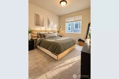 7483 87th Dr NE, Marysville, WA 98270 - Photo 4