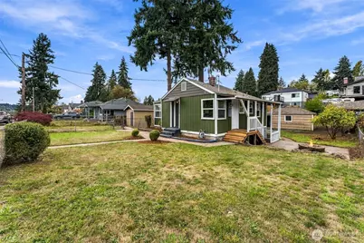 1121 S National Avenue, Bremerton, WA 98312 - Photo 36